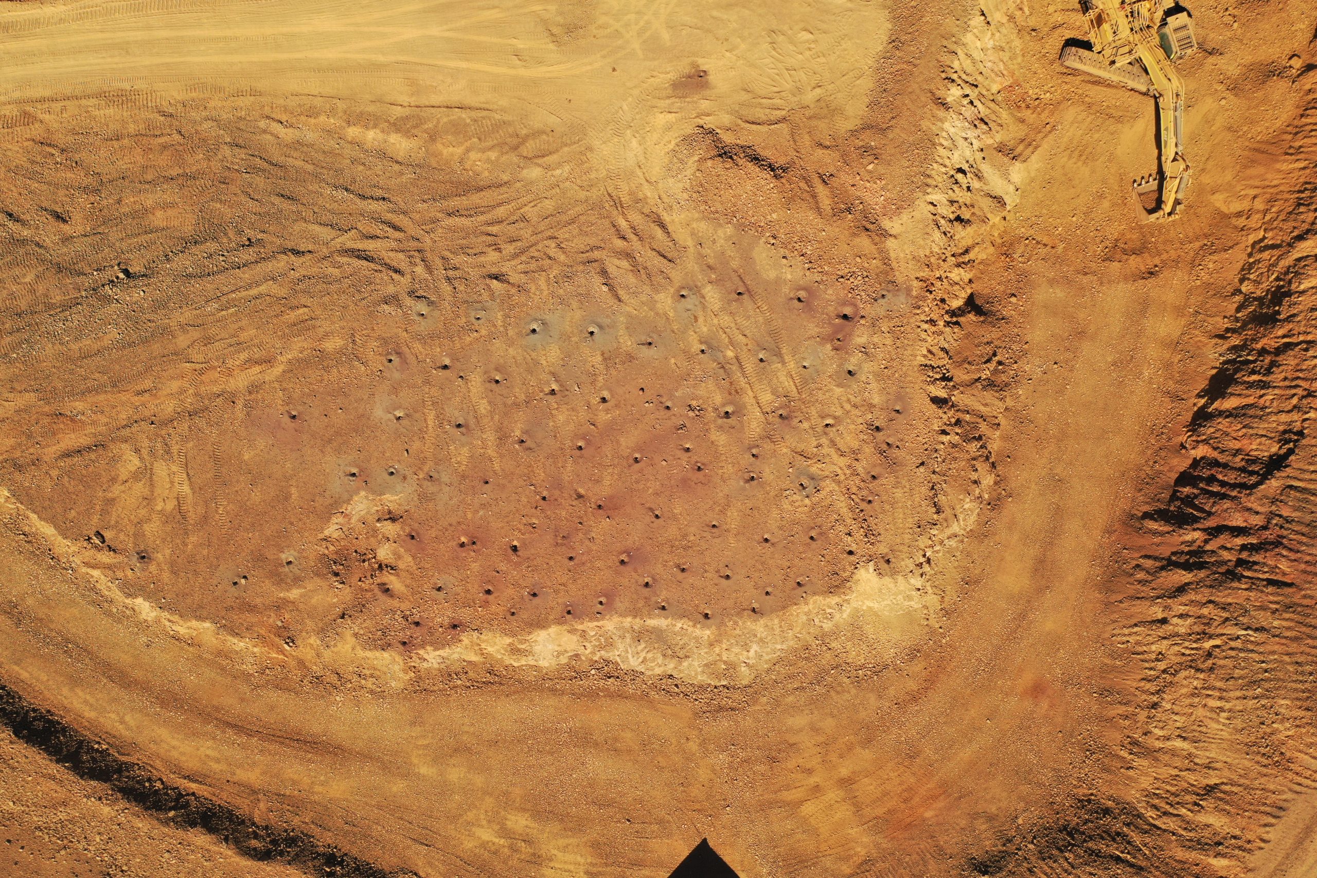 chile drilling iron ore cmln